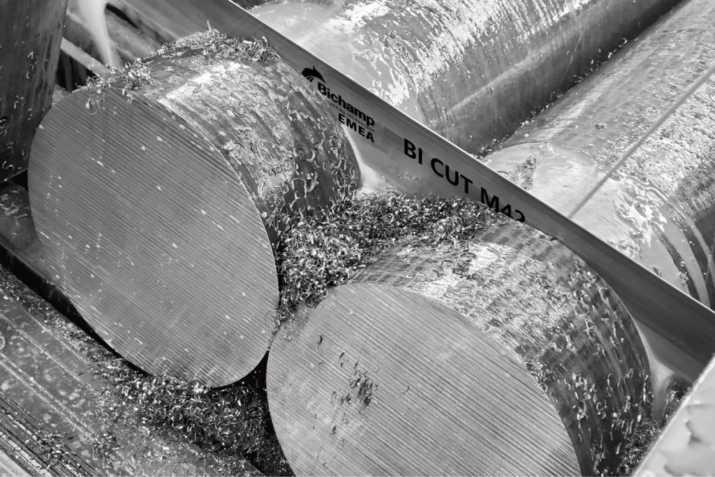 Bichamp M42 bi-metalliterä vannesahaukseen.